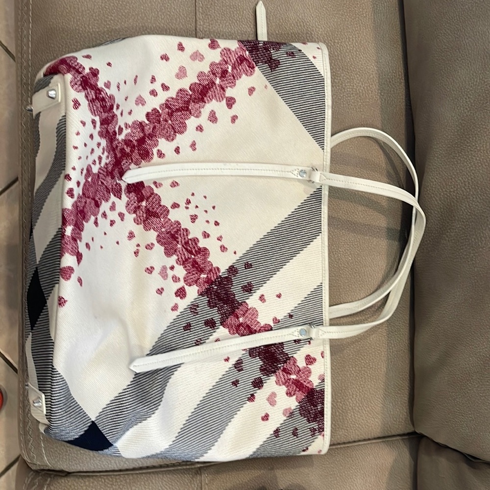 Burberry canvas heart tote